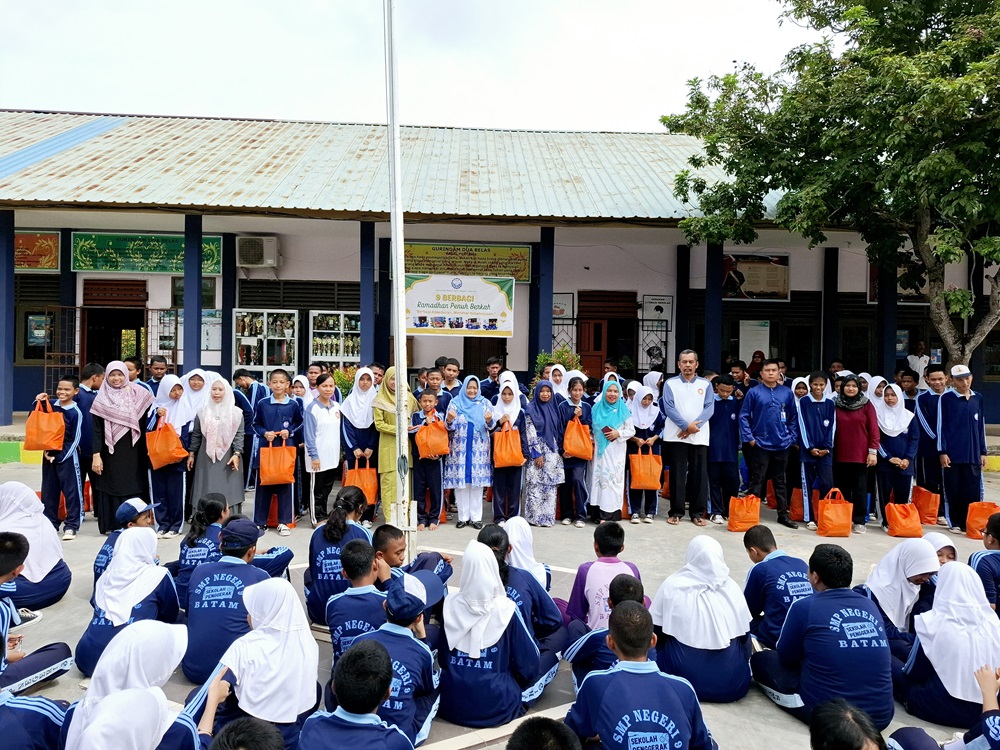 9 Berbagi